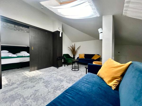 Hotel Liberte 33 BW Premier Collection : photo 6 de la chambre junior suite with king and sofa bed