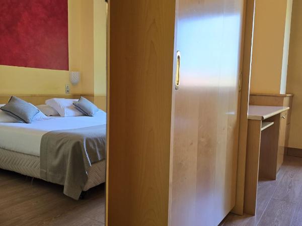 Mokinba Hotels Sant'Ambroeus : photo 4 de la chambre chambre double
