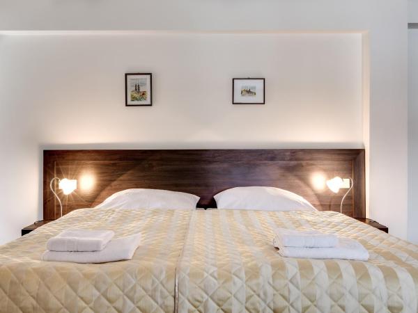 Pałac Spiż koło Karpacza : photo 4 de la chambre chambre quadruple