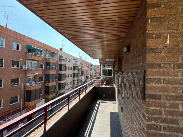 ENJOY THE STARS Alondra : photo 3 de la chambre chambre double avec balcon