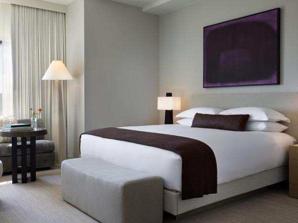 Kimpton Claret Hotel, an IHG Hotel : photo 9 de la chambre king room with roll in shower and city view - mobility accessible