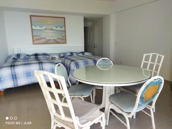 Playa Dorada Condominio Torres Gemelas : photo 3 de la chambre chambre lits jumeaux avec balcon