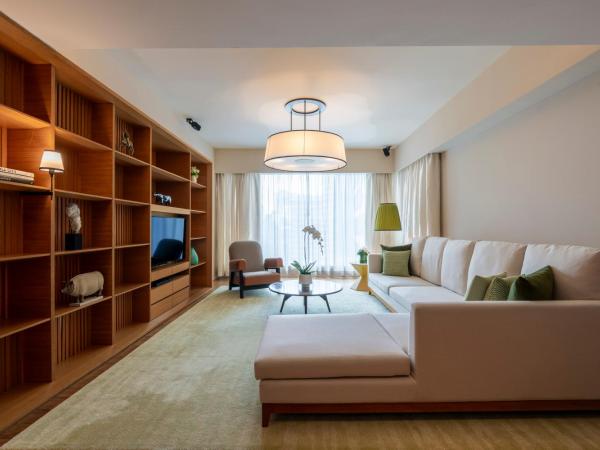 Lanson Place Bukit Ceylon : photo 2 de la chambre résidence 2 chambres et bureau