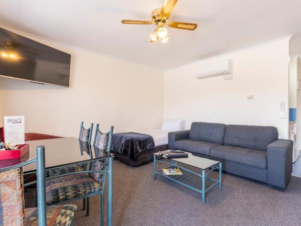 ASURE PRINCE motor lodge : photo 2 de la chambre appartement 1 chambre avec douche