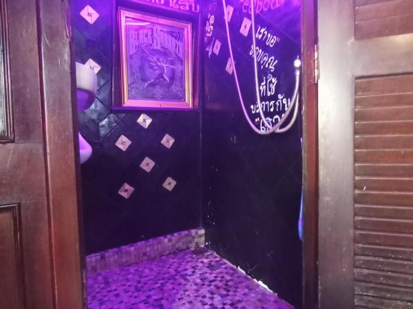 Sabai Sabai Liveaboard Bangkok : photo 6 de la chambre mobile home