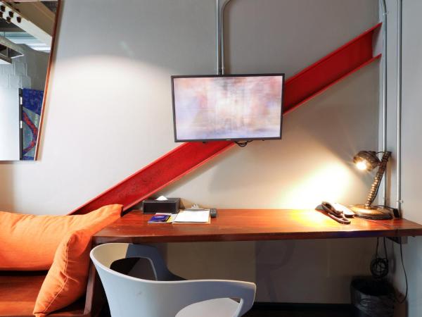 Mestyle Garage Hotel : photo 3 de la chambre chambre triple Économique