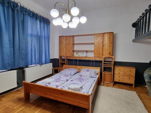 Centrum Panzió : photo 1 de la chambre appartement