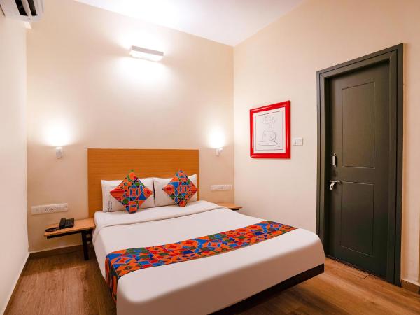 FabHotel Royal Sterling : photo 2 de la chambre chambre deluxe