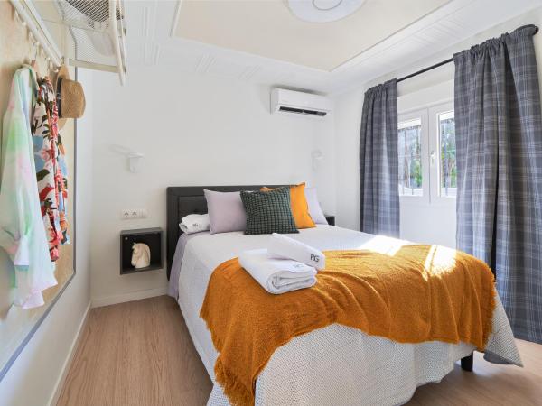 RG Duque de Aveiro auto check-in : photo 5 de la chambre chambre double avec salle de bains privative