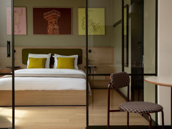 Bob W Kaarti : photo 5 de la chambre penthouse apartment with sauna & balcony