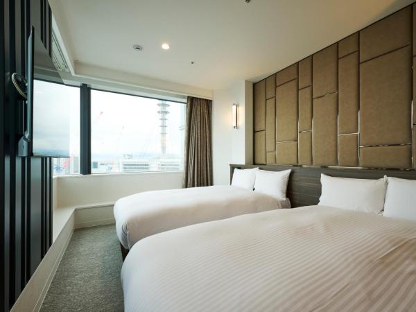 HOTEL FUKURACIA OSAKA-BAY : photo 2 de la chambre chambre quadruple supérieure