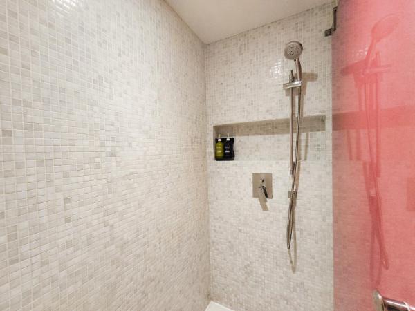 Citrus Sukhumvit 13 Nana Bangkok by Compass Hospitality : photo 5 de la chambre premier corner room