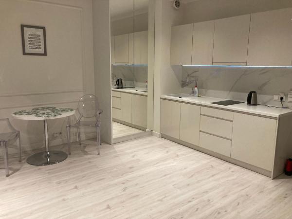 Platinum Towers Hotel Apartments : photo 8 de la chambre suite junior avec balcon