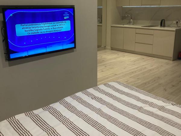 Platinum Towers Hotel Apartments : photo 10 de la chambre suite junior avec balcon