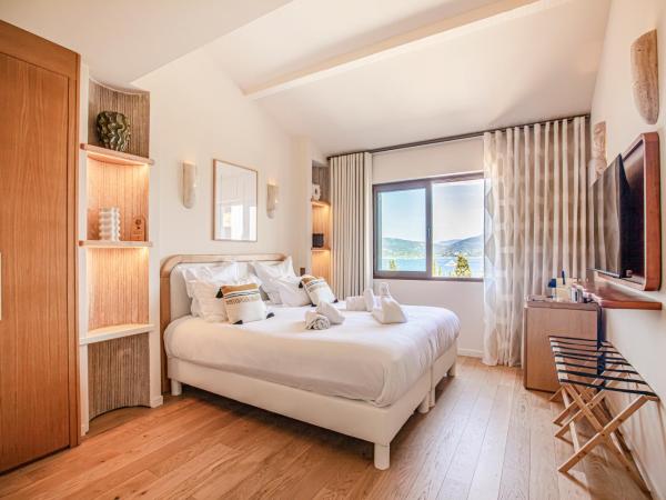 Tinah Saint-Tropez : photo 2 de la chambre chambre double standard - vue sur mer
