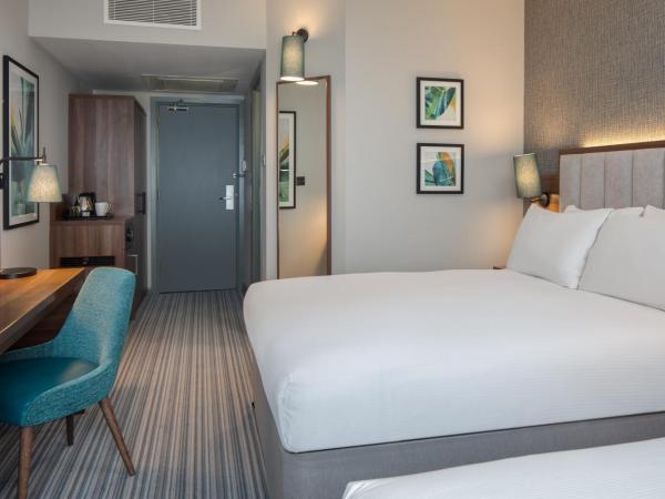 DoubleTree by Hilton London Chelsea : photo 9 de la chambre chambre double avec lit simple 