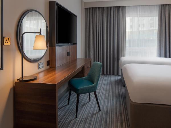 DoubleTree by Hilton London Chelsea : photo 10 de la chambre chambre double avec lit simple 