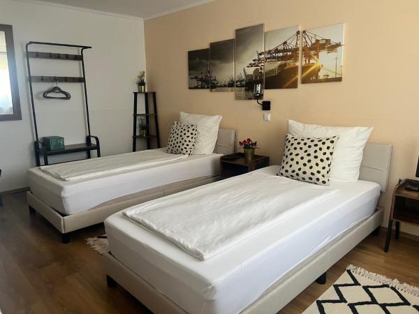 Hotel am Hafen : photo 3 de la chambre studio