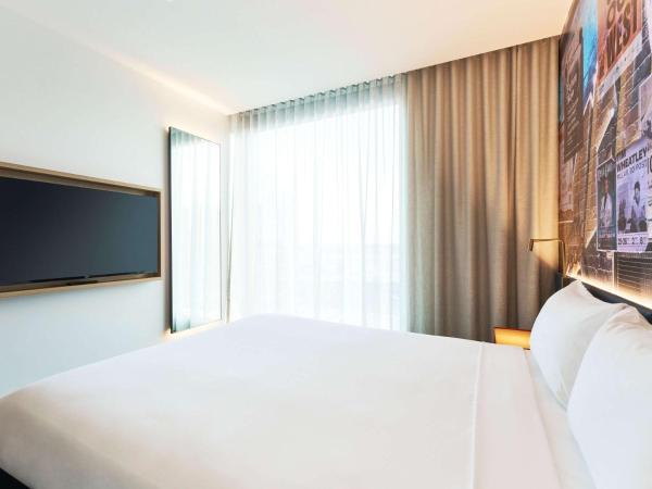 ibis Styles Melbourne Airport : photo 7 de la chambre superior room with 1 queen size bed