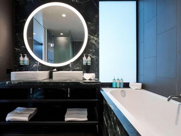 Novotel Melbourne Airport : photo 8 de la chambre junior suite with 1 king bed