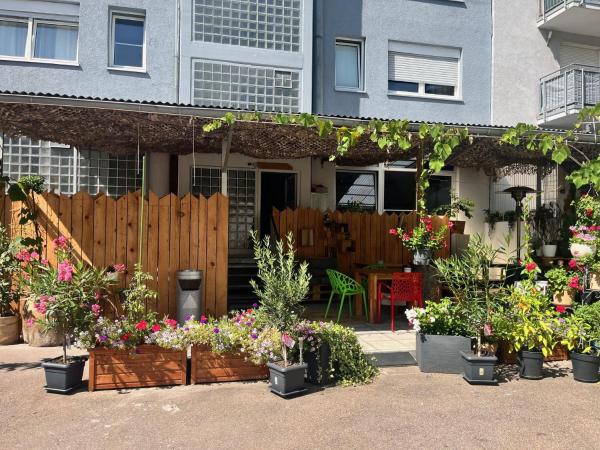Hotel am Hafen : photo 4 de la chambre chambre triple avec salle de bains privative