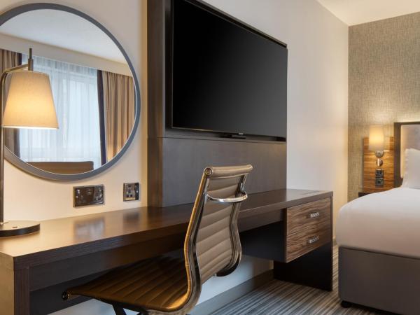 DoubleTree by Hilton London Chelsea : photo 9 de la chambre suite junior
