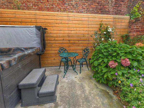 Sea Spray Hotel : photo 10 de la chambre suite jardin