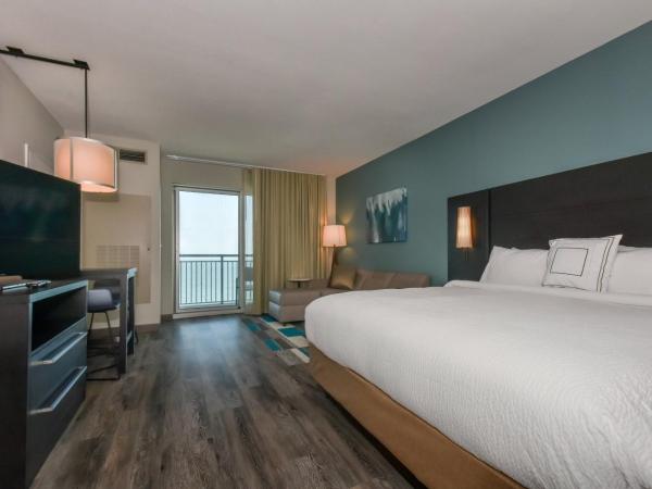 Residence Inn by Marriott Myrtle Beach Oceanfront : photo 1 de la chambre oceanfront studio king suite with sofa bed and balcony