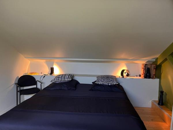 Chambre d'hôtes Le Cadran des Chauvelles : photo 3 de la chambre suite