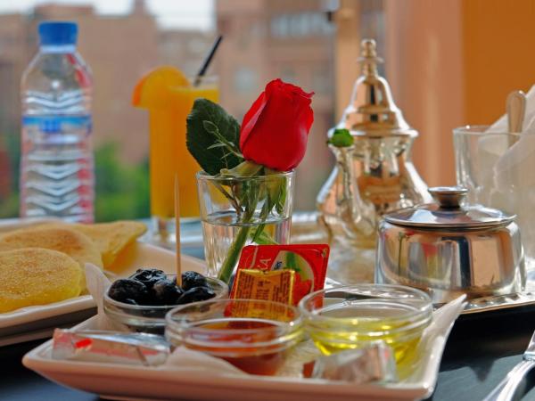 Appart Hôtel Mouna : photo 8 de la chambre appartement 2 chambres