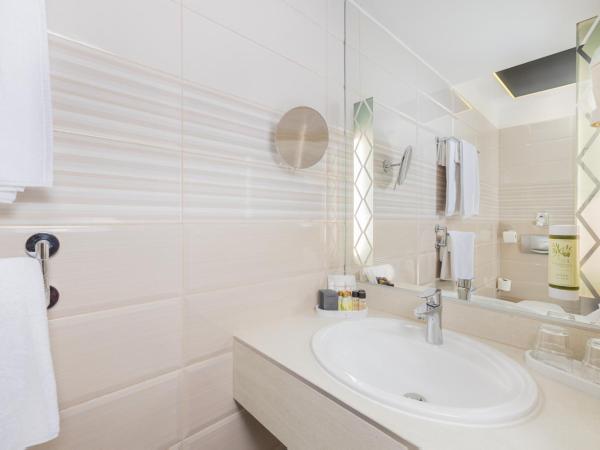 Carlton Hotel Buda Castle : photo 3 de la chambre chambre familiale