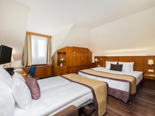 Carlton Hotel Buda Castle : photo 2 de la chambre chambre supérieure