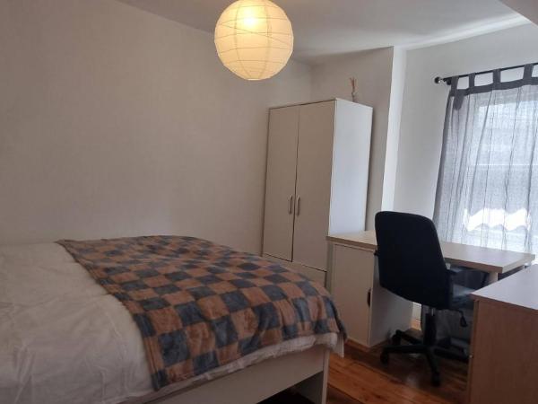 King's Cross Road Private Rooms : photo 1 de la chambre chambre double avec salle de bains commune