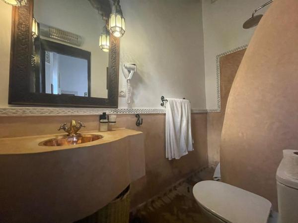Riad Fes Baraka : photo 4 de la chambre suite berbère (3 adultes)