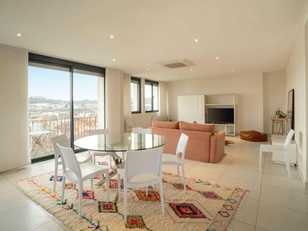 Best Western Hotel Le Quercy : photo 1 de la chambre appartement 2 chambres lit queen-size