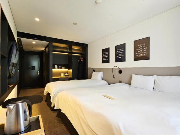 GLAD Gangnam COEX Center : photo 1 de la chambre chambre lits jumeaux jumbo