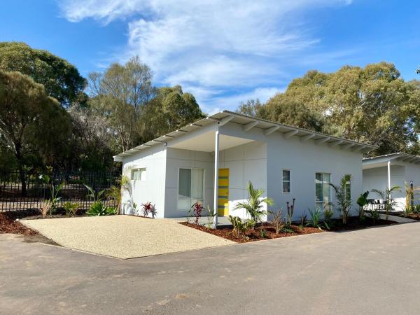 Marion Holiday Park : photo 4 de la chambre lodge