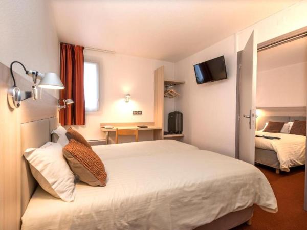 Brit Hotel Confort Deltour Mende : photo 1 de la chambre chambre familiale communicante - 5 personnes