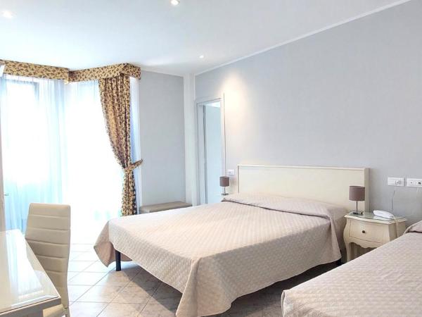 Hotel Viña del Mar Pineta : photo 4 de la chambre hébergement familial plus