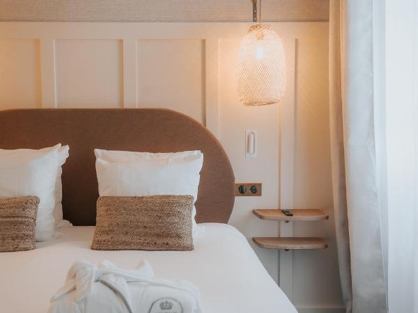 Hôtel Henry II Beaune Centre : photo 4 de la chambre chambre deluxe