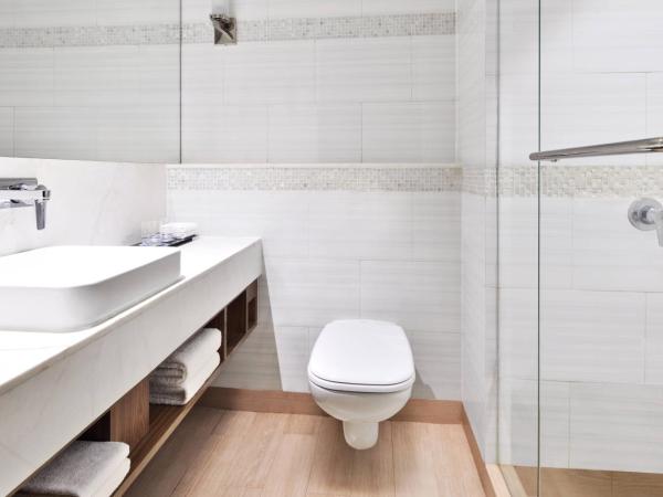 Fairfield by Marriott Jodhpur : photo 8 de la chambre fairfield twin room (15% discount on food & soft beverage at kava restaurant, happy hours (buy 1 get 1) on imfl beverages at the bar)