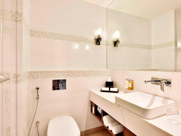 Fairfield by Marriott Jodhpur : photo 6 de la chambre junior suite (15% discount on food & soft beverage at kava restaurant, happy hours (buy 1 get 1) on imfl beverages at the bar)