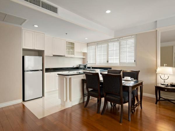 Grande Centre Point Hotel Ratchadamri Bangkok : photo 4 de la chambre grande suite avec chambre quadruple