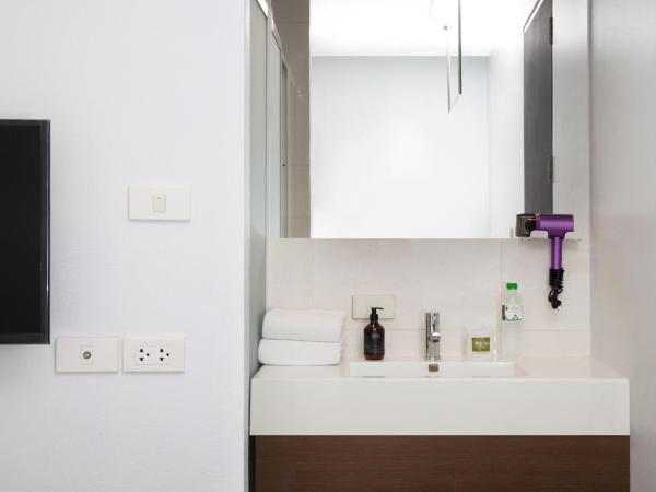 Nantra Silom : photo 4 de la chambre chambre simple Économique