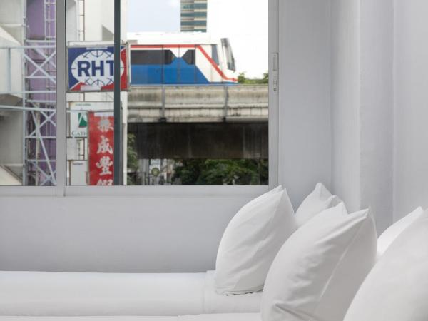 Nantra Silom : photo 3 de la chambre chambre triple standard