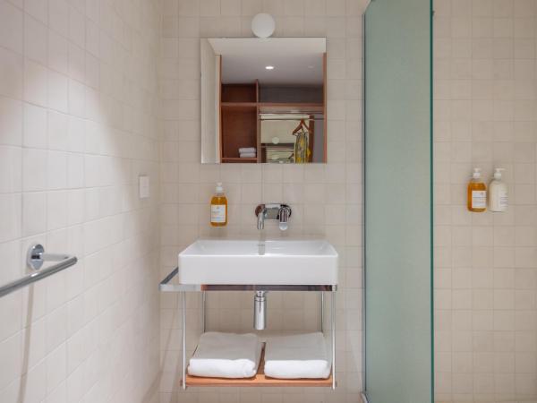 Hôtel Vertime : photo 5 de la chambre comfort double room harbor view with balcony