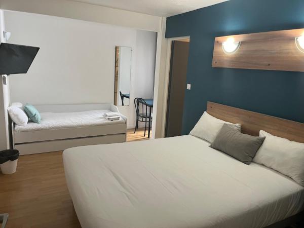 greet hotel Grenoble Centre Gare : photo 2 de la chambre chambre familiale pop (4 personnes)