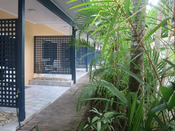 Lazy Lizard Motor Inn : photo 10 de la chambre studio lit queen-size