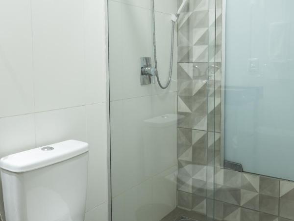 Califórnia Suítes : photo 3 de la chambre chambre lit queen-size deluxe