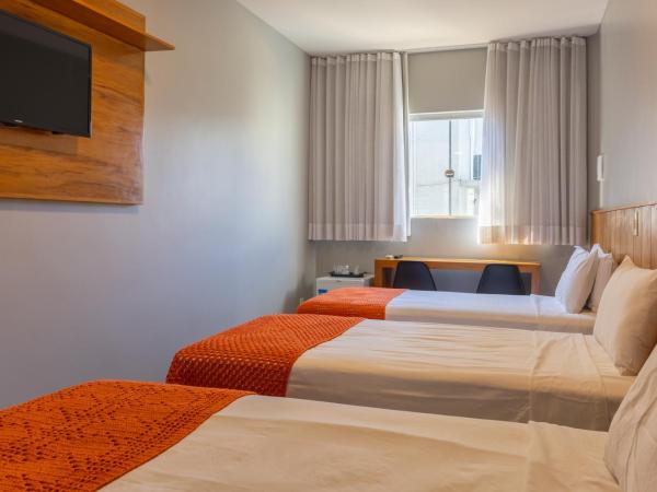 Califórnia Suítes : photo 2 de la chambre chambre familiale deluxe